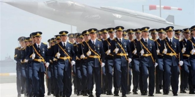 8 bin FETÖ'cü kopyayla TSK'ya girdi
