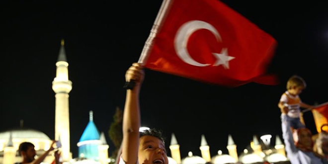 Darbe girişimi gecesi 155 hattına duygulandıran mesajlar