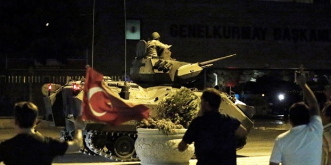 300 darbeci son 1 ayda eşinden boşanmış