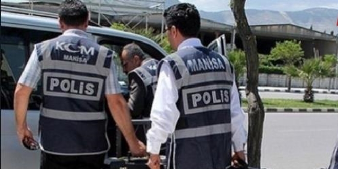 Manisa'da bin 75 memur grevden uzaklatrld