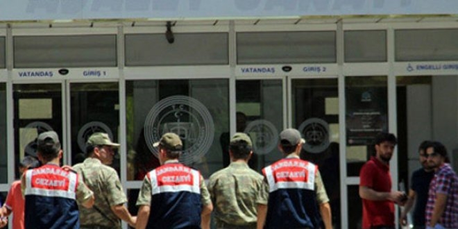 Diyarbakır İl Jandarma Komutanı Keleş gözaltına alındı