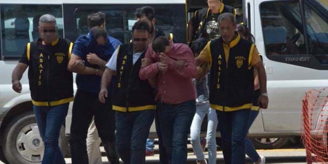 Üniversiteli kızlara fuhuş tuzağı