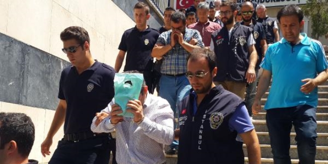 Aksaray'da 6 emniyet mensubu tutukland