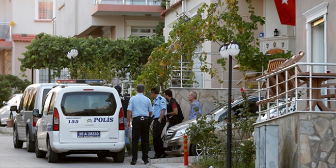 32 zabıt katibi ve İKM gözaltına alındı