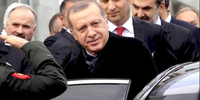 CB Erdoğan'a hakaret eden iki kişi tutuklandı