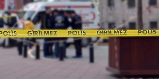 Polis memuru beylik tabancyla intihar etti