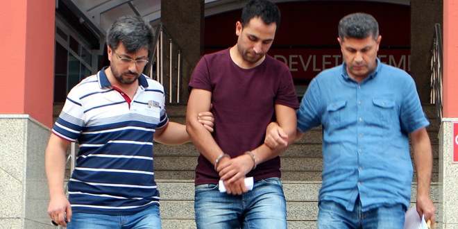 F. Gülen'in kuzeninin kızı ve 1 astsubay tutuklandı