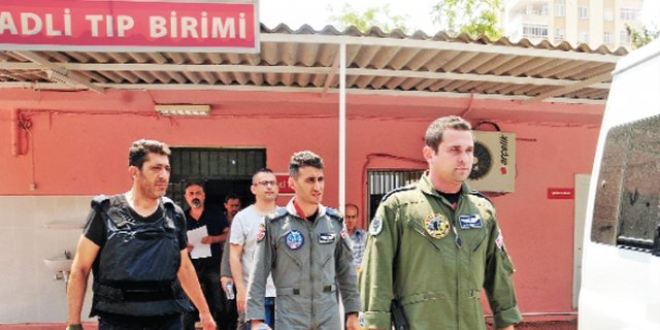 TSK'dan FETÖ mağduru 500 pilota: Geri dönün