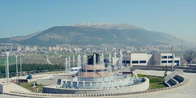 Şehit Astsubay Halisdemir'in ismi üniversitede yaşatılacak