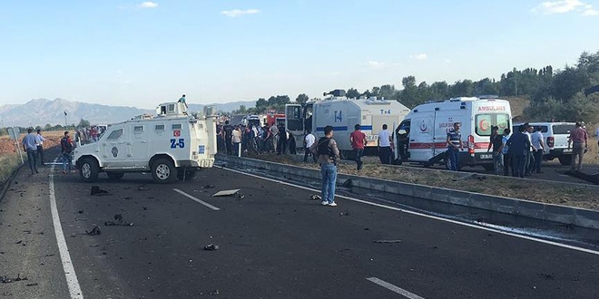 Bingl'de patlama: 6 polis ehit oldu, 3 polis ar yaral