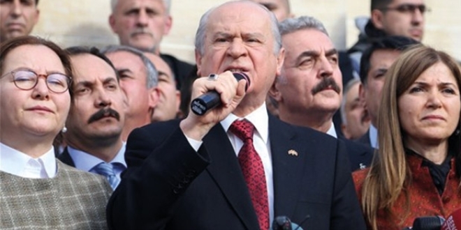 MHP Genel Bakan Yardmcs Topu istifa etti