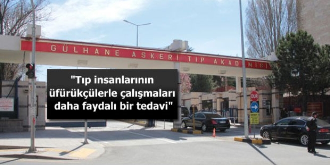 Şizofreni hastasına cin çarptı diyen profesör de ihraç edildi