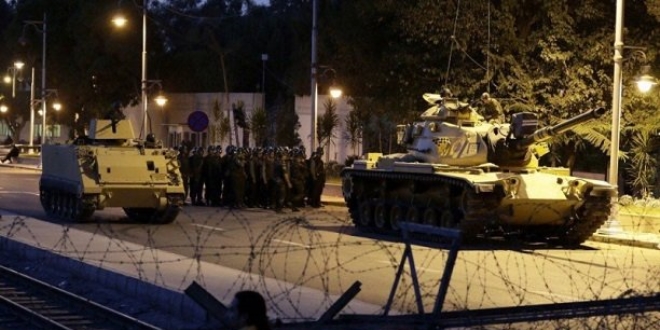 Darbeci subaydan tankların konuşlanacağı yerlerin 'krokisi' çıktı