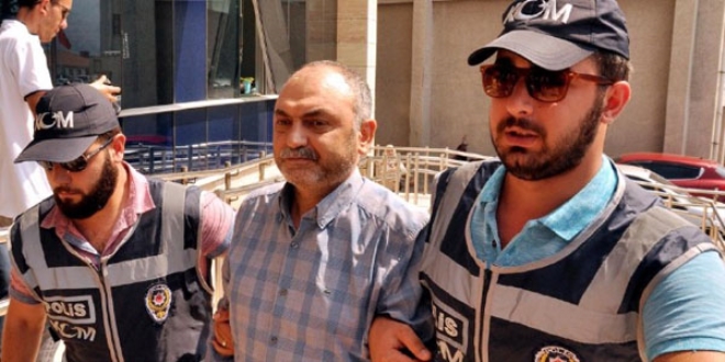 Eski Emniyet Müdürü'nün yanı sıra 2 kişi tutuklandı
