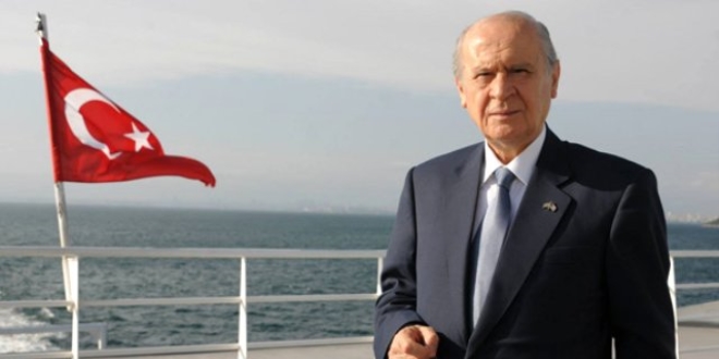 Bahçeli'den teşkilata 'Provokasyon' uyarısı