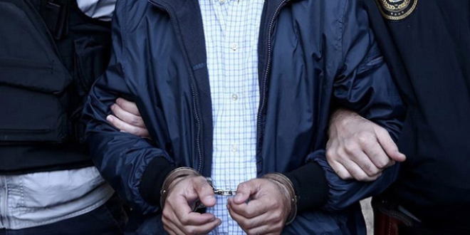 Bolu'da adliyeye sevk edilen 6 cezaevi personelinden biri tutuklandı