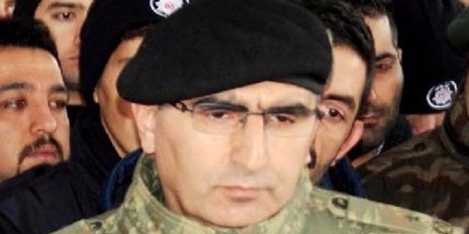 Darbeci General o gece sınırı boşaltmış