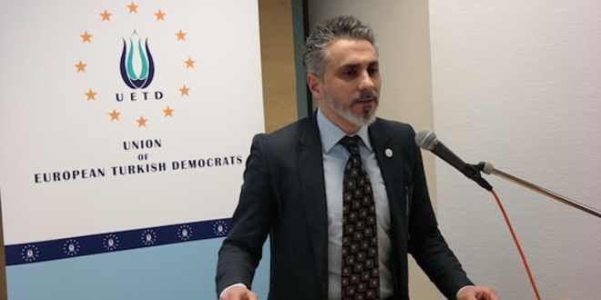 'Avusturya'da PKK ve FETÖ, Türkleri fişliyor'