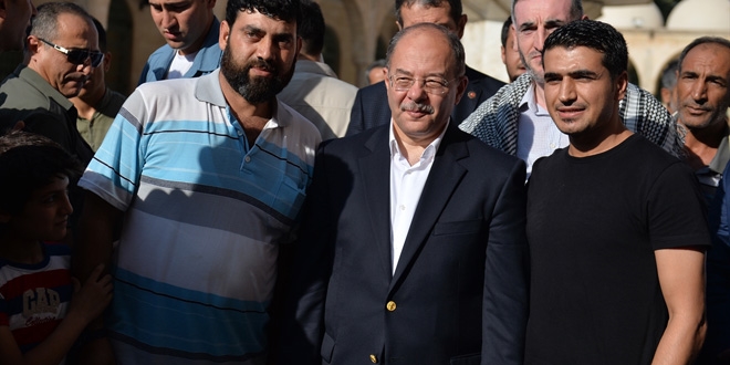 Akdağ: FETÖ, bütün kurumlardan temizlenmeye başlandı