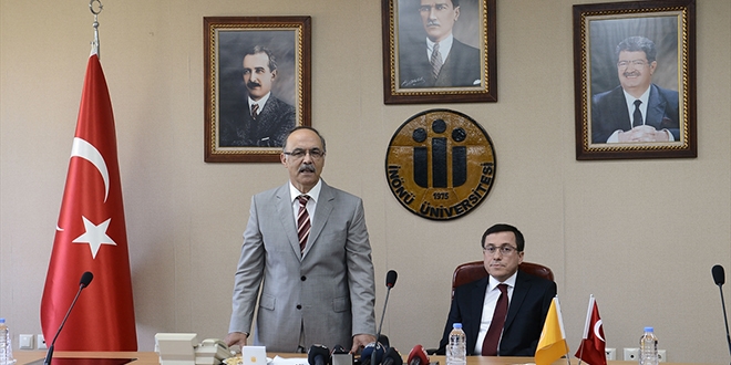 İnönü Üniversitesinde devir teslim