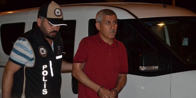 FETÖ'nün 'bürokrasi imamı' İzmir'e getirildi