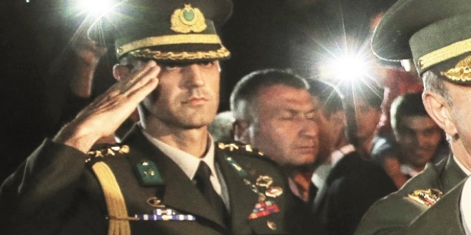 Yeni yaver Kıbrıs'tan