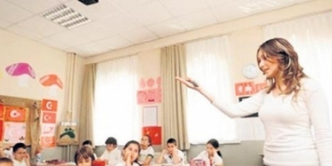 Öğretmenliğe başvuracaklar, belgeleri hazırlasın