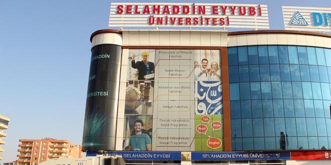 Selahattin Eyyübi Üniversitesi'nde polis arama yapıyor