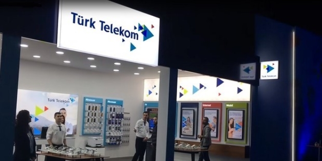 Trk Telekom'da o yneticiler grevden ayrld