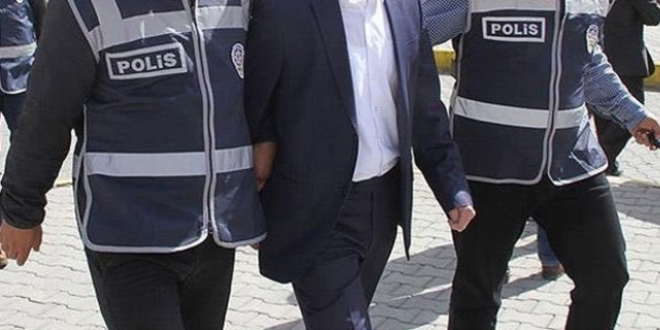 Elazığ'da 7 hakim ve savcı gözaltına alındı