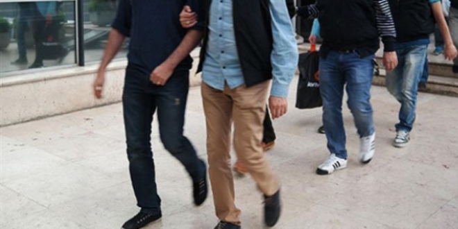 Erzincan'da 5 askeri personel ile 2 hakim ve 2 savcı gözaltına alındı