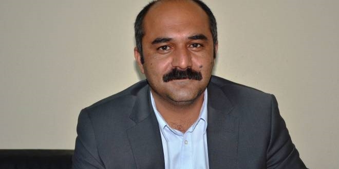 HDP Milletvekili Öztürk, teröristin cenazesine katıldı