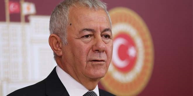 CHP'de istifa sancısı