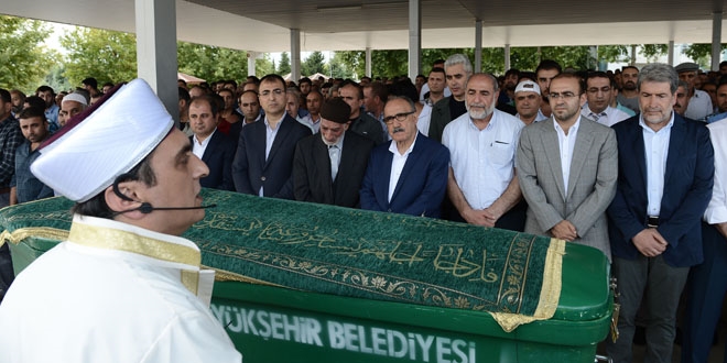 AK Parti Malatya Milletvekili Yaşar'ın acı günü