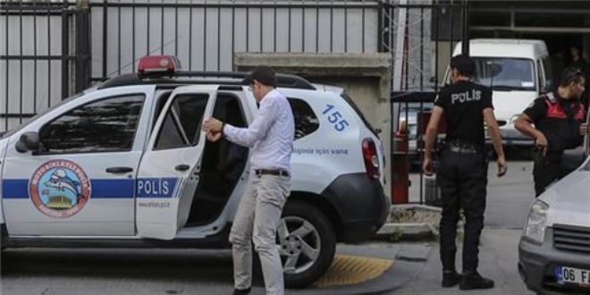 Ağrı'da gözaltına alınan 3 gardiyan tutuklandı