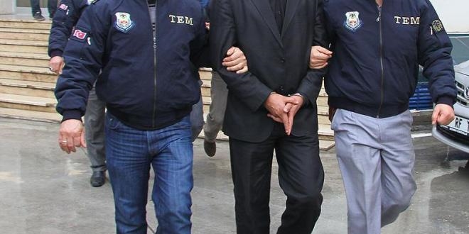 Açığa alınan savcı Suriye'ye kaçarken yakalandı