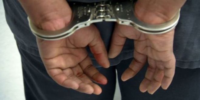Burdur'da gözaltına alınan 13 polisten 6'sı tutuklandı