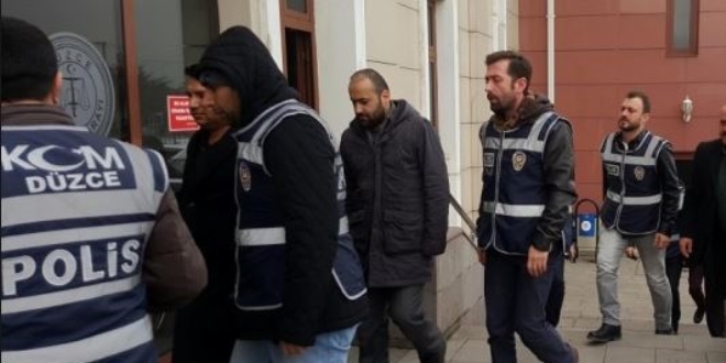 Düzce'de 7 kamu görevllisi gözaltına alındı