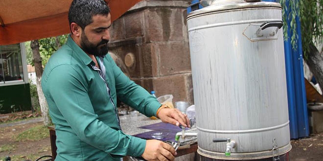 'Polis ve askere çaylar müesseseden'