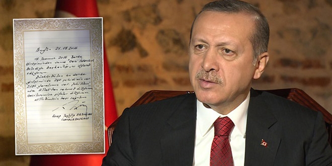 Cumhurbaşkanı Erdoğan İBB şeref defterini imzaladı