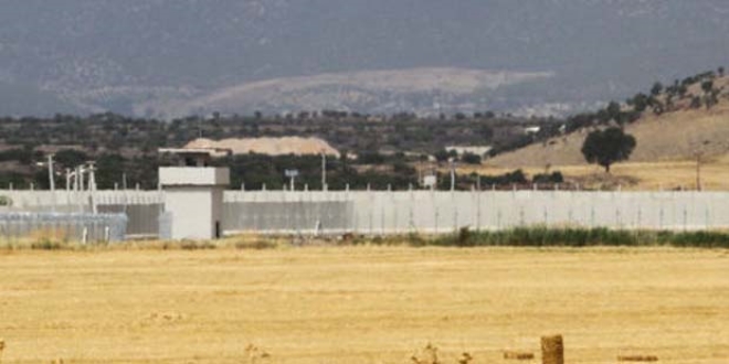 TSK: Sınıra 57 adet beton kule inşaa edildi