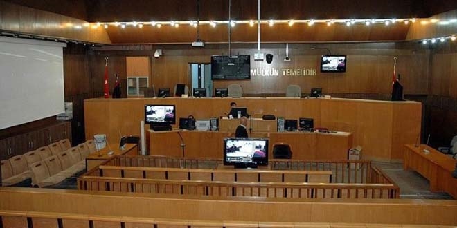 Bekleme sırasında doktora hakarete 3 yıl hapis istemi