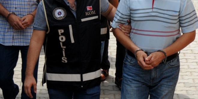 Adana'da gzaltna alnan 35 emniyet mensubu tutukland
