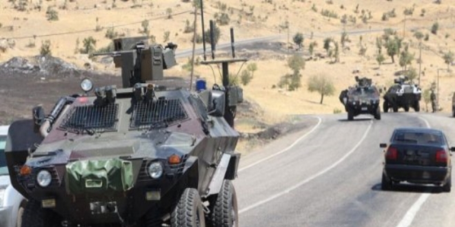 Erzurum'da  operasyona giden askerlere roketatarl saldr