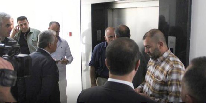 Bakan ile TOBB Başkanı asansörde mahsur kaldı