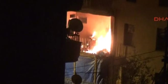 Hakkari'de polis lojman yaknlarnda patlama