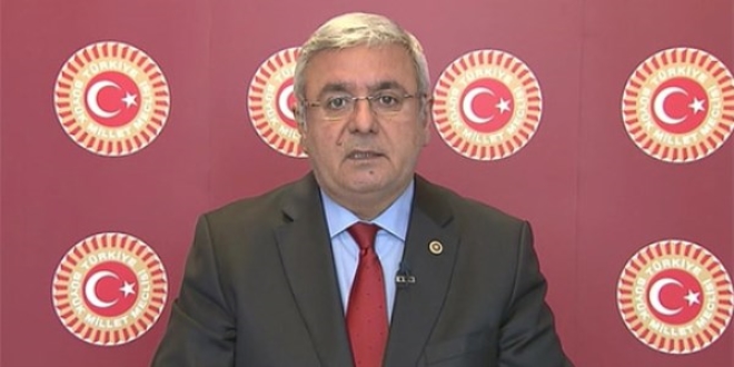 Ak Parti'den, kabine değişikliği için ilk değerlendirme
