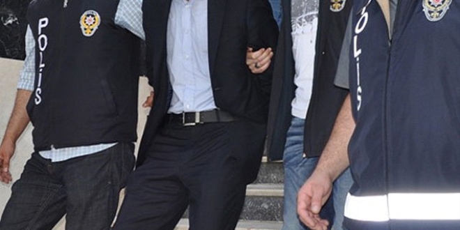 Bitlis'te FETÖ'den gözaltına alınan başkomiser tutuklandı
