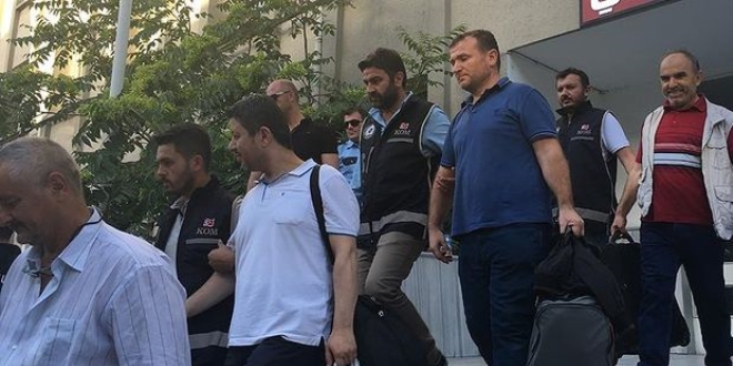 Konya'da adliyeye sevk edilen 9 retmen tutukland