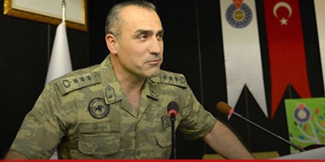 Darbeci Albay: Trakya'da 20 bin asker hazır